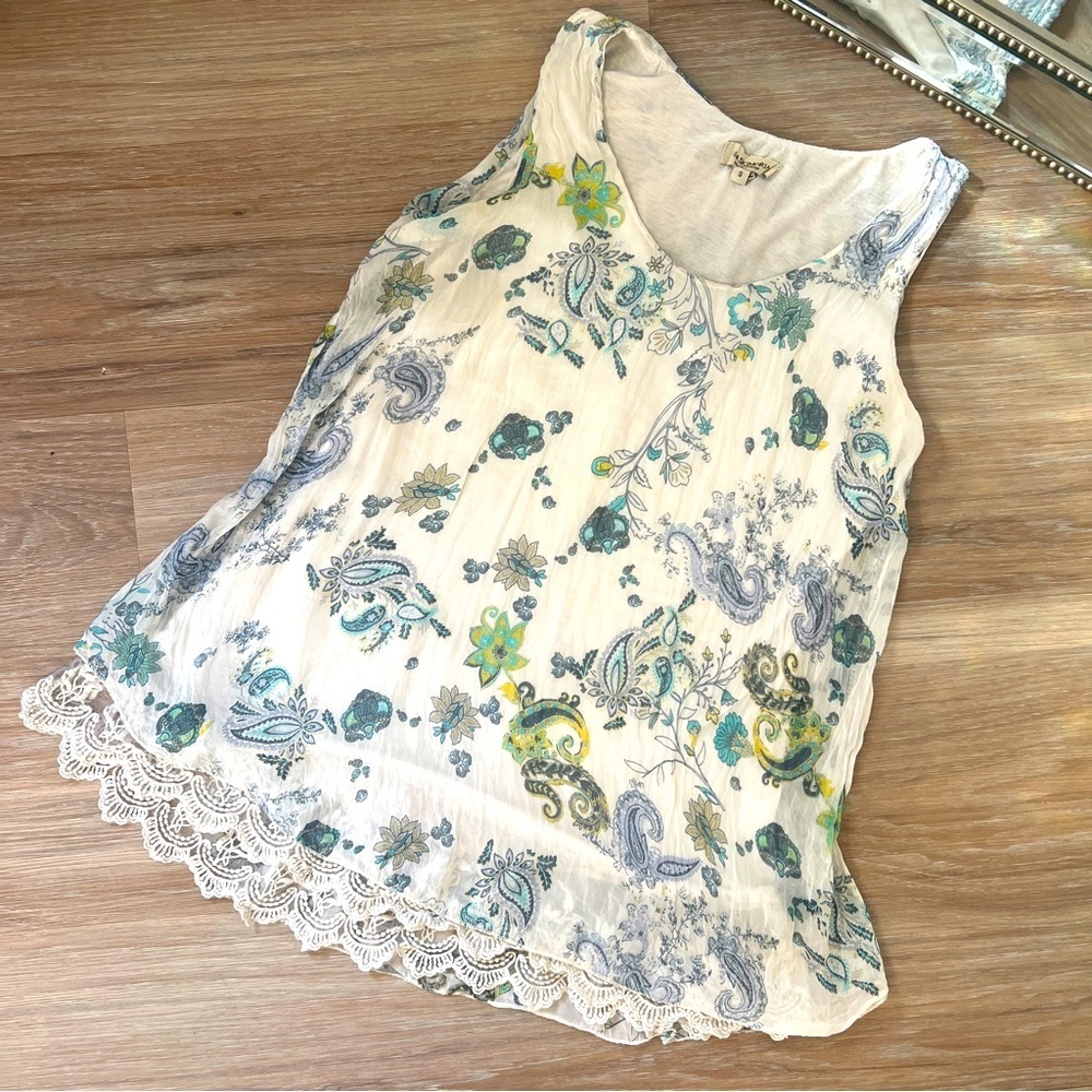 Via Signoria Silk Paisley Sleeveless Top Made in Italy Size Small blouse